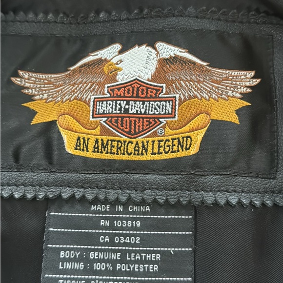 Harley Davidson Vintage Leather Jacket - Picture 8 of 10